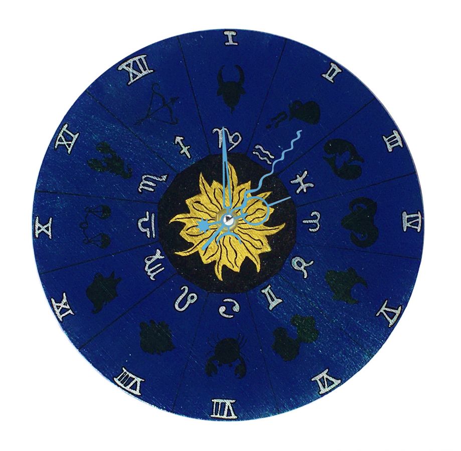 Rund väggklocka i trä modell "horoskop 
