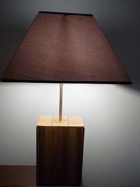Bordslampa 63 Cm, &auml;deltr&auml; : Kastanj, ek, valn&ouml;t