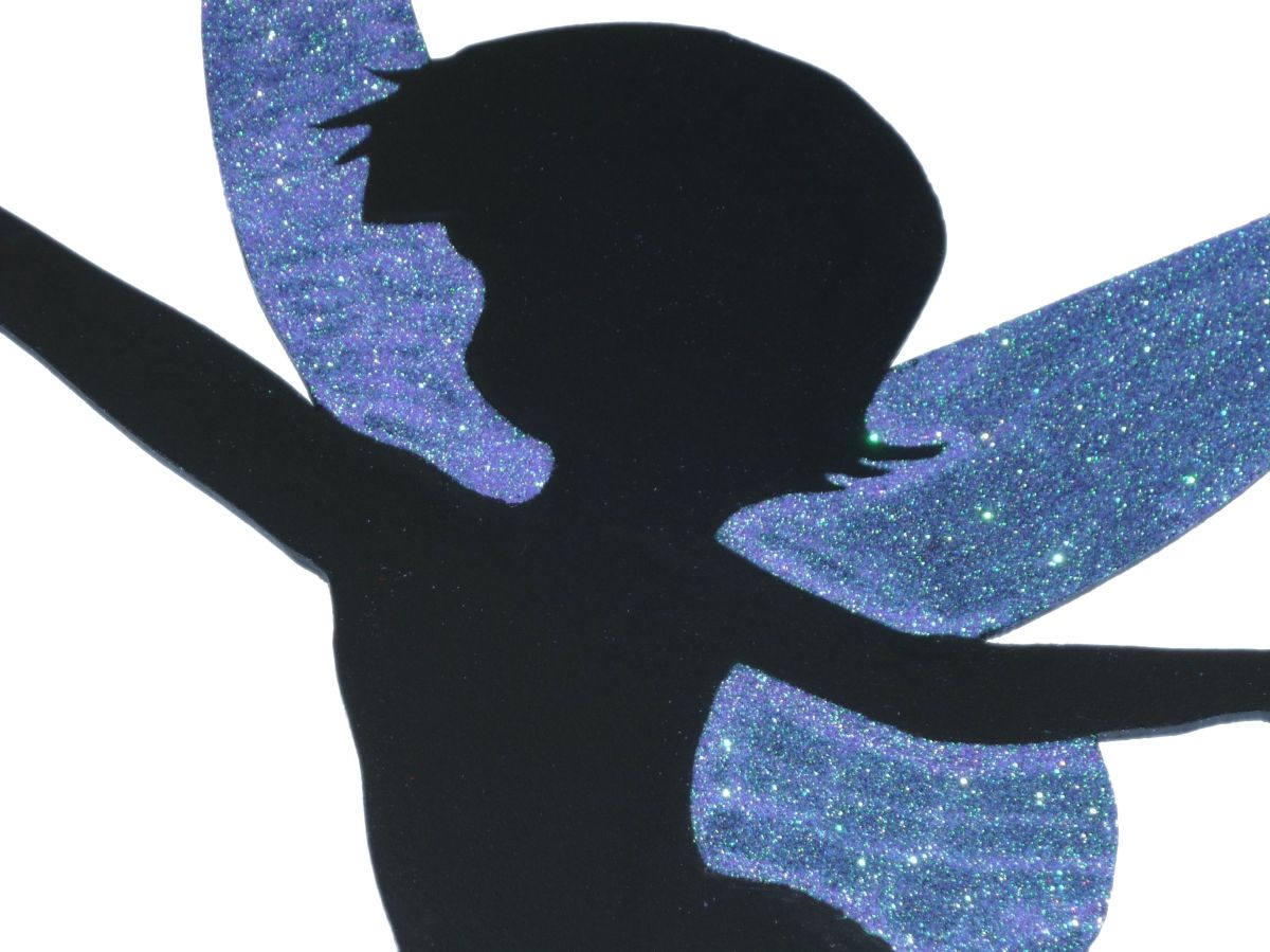 Trä vägg eller dörr skylt modell : dansande älva 60x38 Cm Holografisk glitter lila grönt
