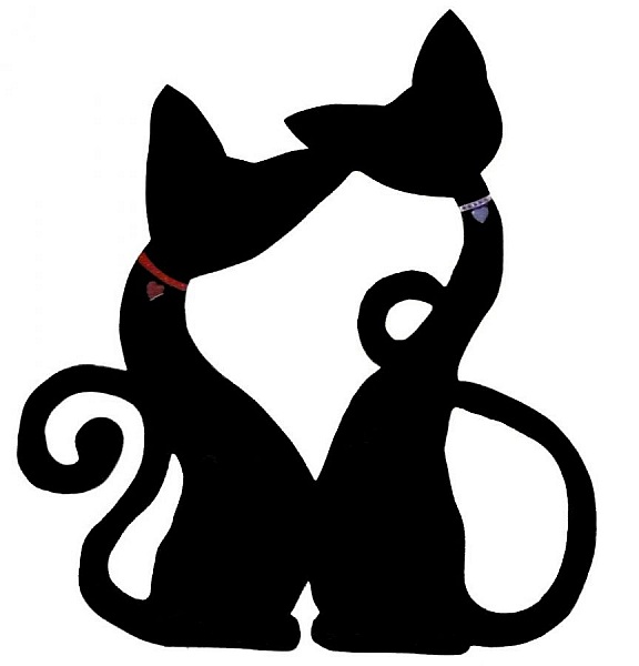 Tr&auml;skylt f&ouml;r v&auml;gg eller d&ouml;rr modell : par katt stort hj&auml;rta omfamning 46x40 cm svart