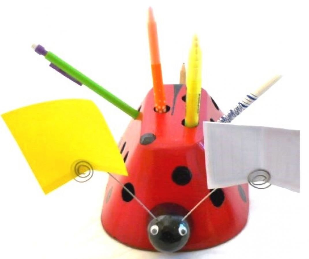 Klädhängare och pennkopp Ladybird och blad