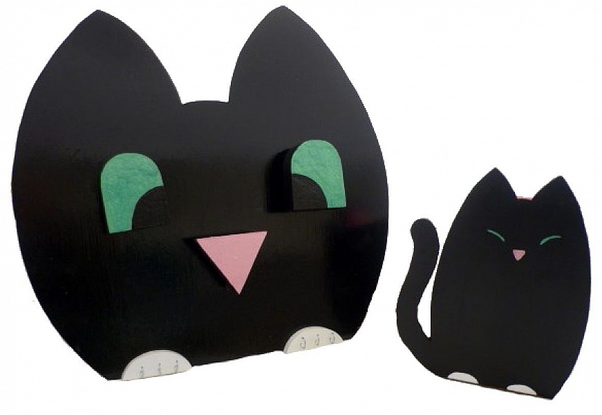 Set f&ouml;r skolstart i tr&auml;modell : busig katt Pennskaft och v&auml;gghylla med 3 krokar + nyckelring