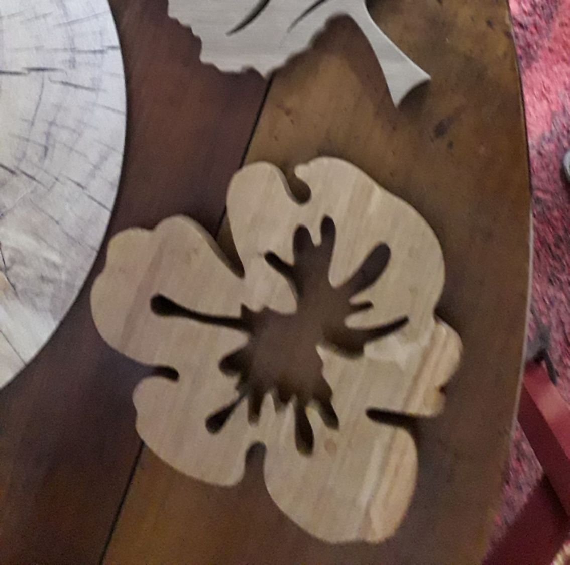 Fleur de pensée-baggett i massiv ek 15 mm tjockt