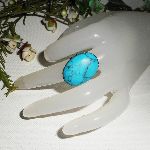 Cabochon ring med oval turkenit sten