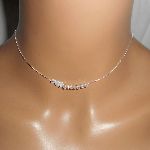 Halsband i 925 silver med liten sjöhäst och kristallpärlor