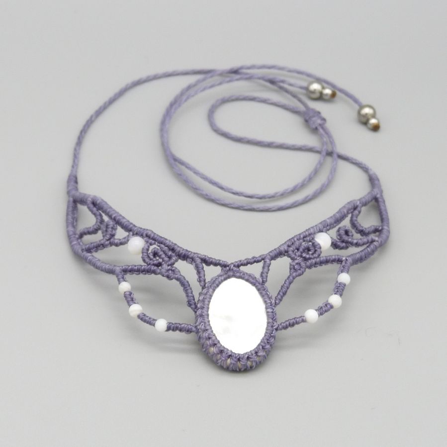 Micro-macramé halsband, lila grå pärla