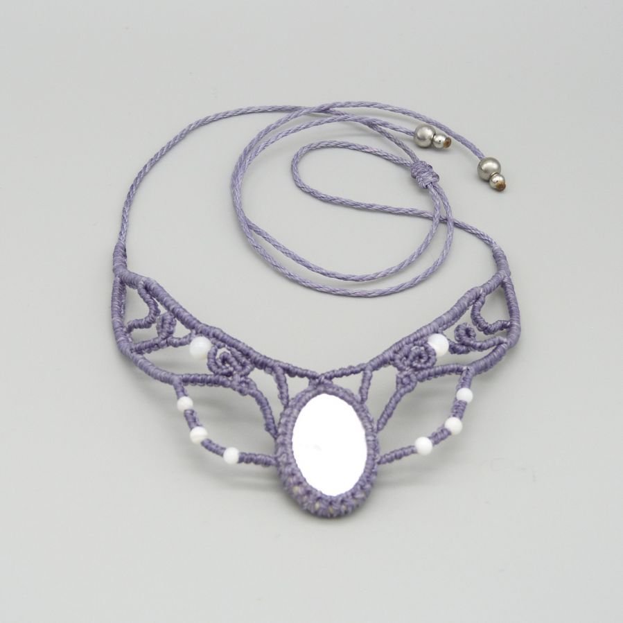 Micro-macramé halsband, lila grå pärla
