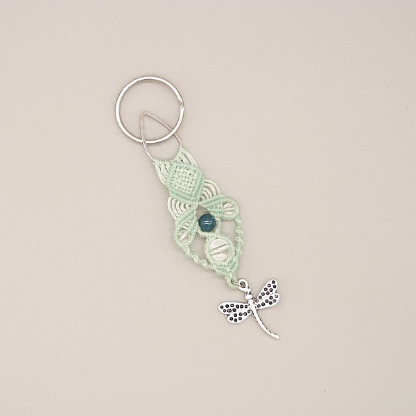 Nyckelring med ring f&ouml;r personlig anpassning