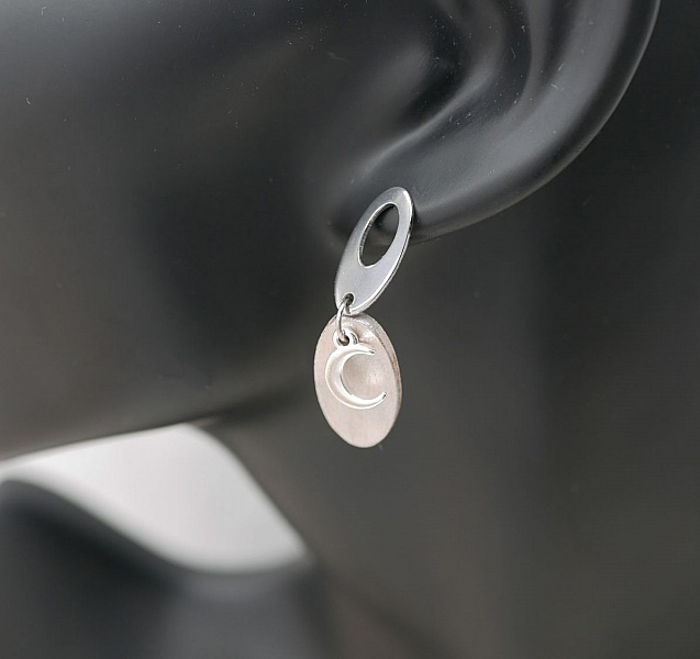 Boucles d'oreilles pendantes g&eacute;om&eacute;triques ovales blanc croissants de lune