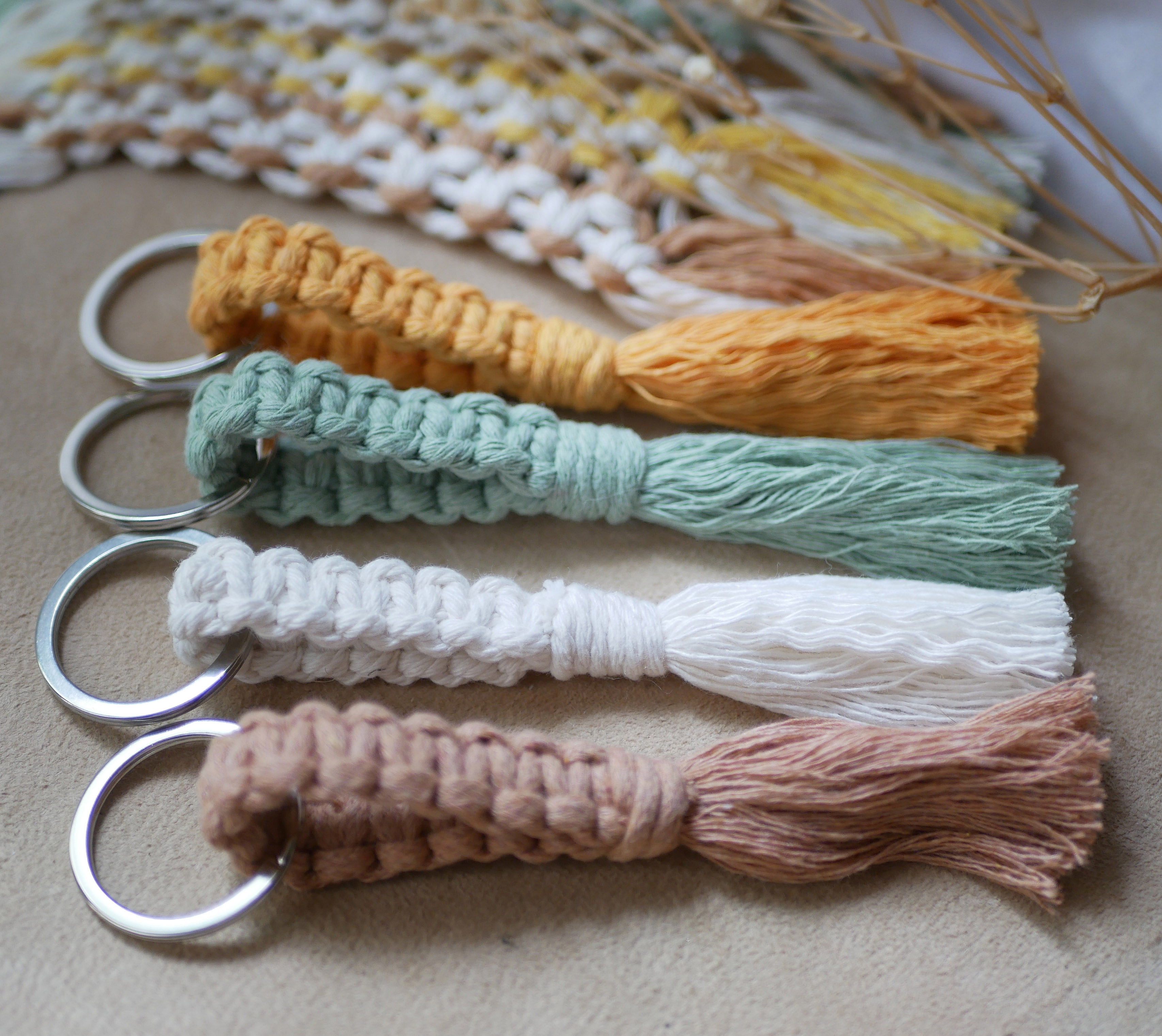 Porte-cl&eacute;s macram&eacute; corde coton couleur au choix 