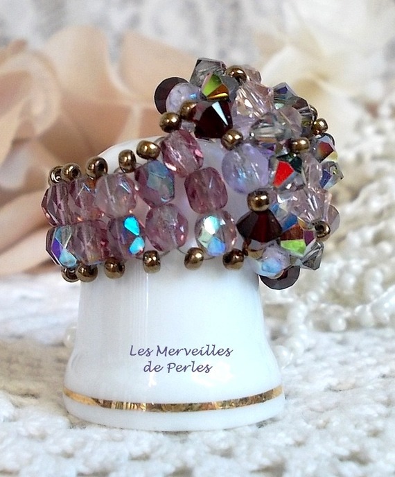 Charmeuse ring med Swarovski kristallfacetter och spinnare