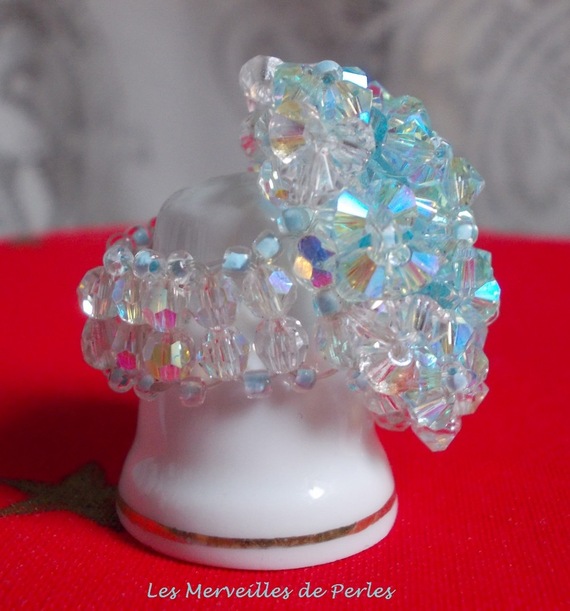 Crystal Blue Ring med Swarovski Crystal Facetter och Spinners