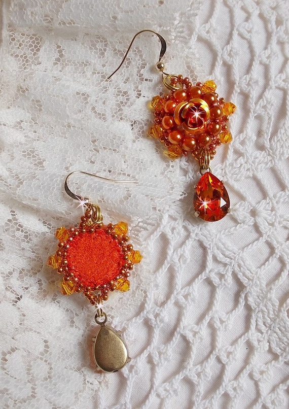BO Lady in Orange broderad med Swarovski Tangerine kristaller, fröpärlor och bohemiska glaspärlor.