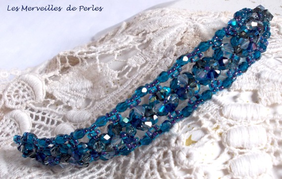 Belle de Nuit-armband med bohemiska glasfacetter och snurrande toppar i Swarovski-kristall