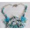 Halsband Plastron La Petite Sirène Haute-Couture broderad med halvädelstenar av Howlite, månstenar och kristaller