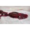 Rubby One halsband broderat med Swarovskikristaller och en keramisk cabochon