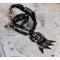 Goldnight hängande halsband broderat med Swarovski-kristaller i barock stil