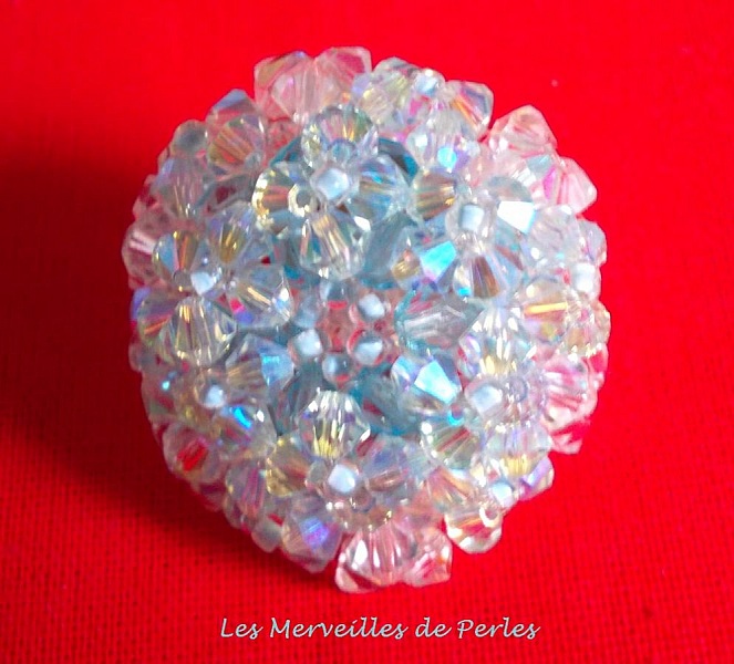 Crystal Blue Ring med Swarovski Crystal Facetter och Spinners