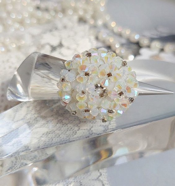 Kristallring med Swarovski-kristallfacetter och spinnare