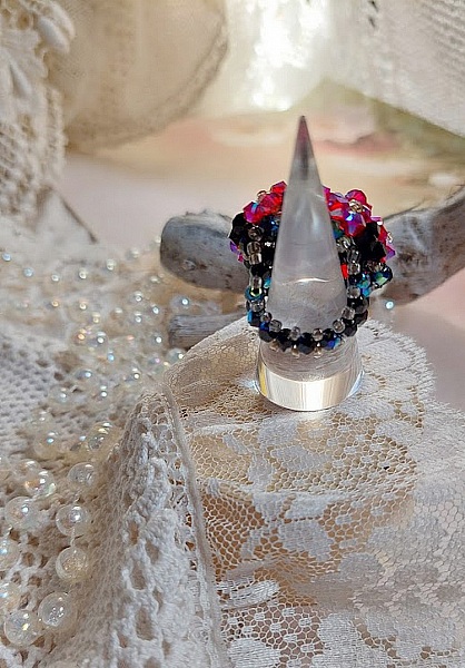 Elegance-ring med Swarovski-kristallfacetter och spinnare