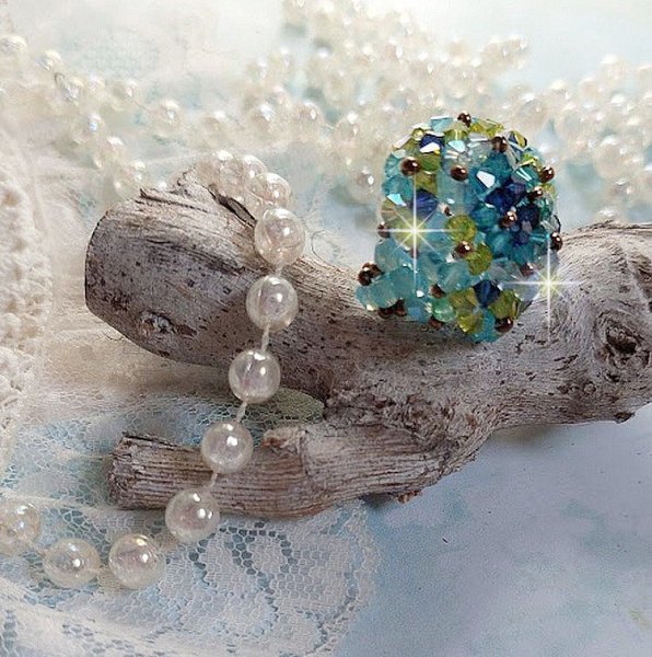 Hoppring med Swarovski-kristallfacetter och spinnare