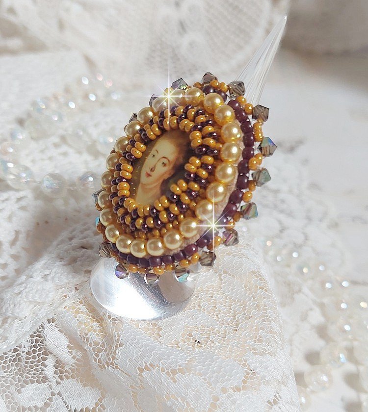 Mme de Pompadour ring broderad med pärlor, Swarovski kristall, en mycket vacker förförelse
