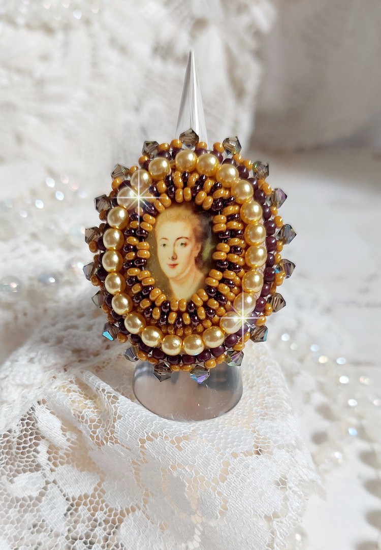 Mme de Pompadour ring broderad med pärlor, Swarovski kristall, en mycket vacker förförelse