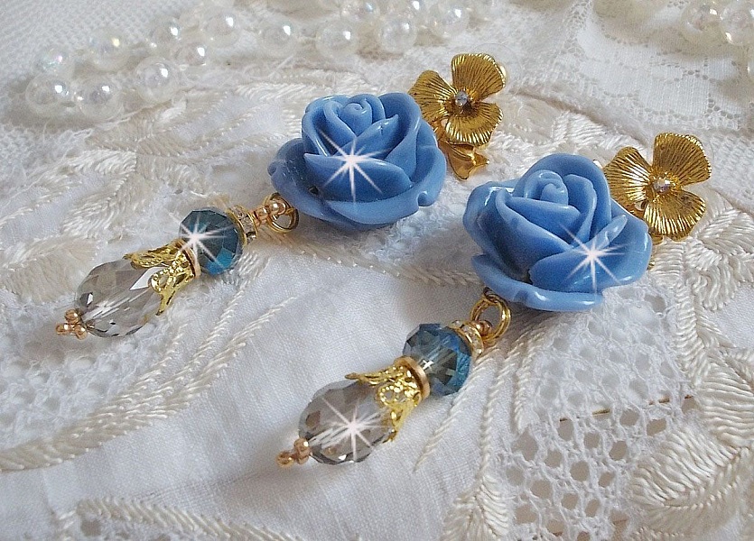 Bell'issim Pink Blue Bearded Boards skapad med Swarovski kristaller och Bohemian Crystal