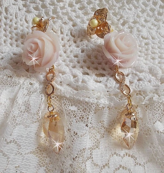 Guldpl&auml;terad Bell'issim Violet Pink BO med Swarovski-kristaller och zirkonium