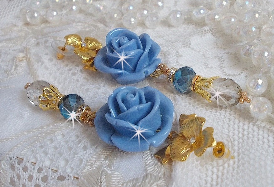 Bell'issim Pink Blue Bearded Boards skapad med Swarovski kristaller och Bohemian Crystal