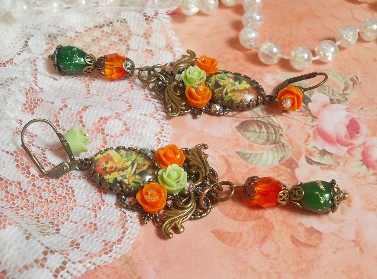 BO Fairy Aloes Pumpkin skapad med cabochoner av förstoringsglas, rosor av harts och kristaller.