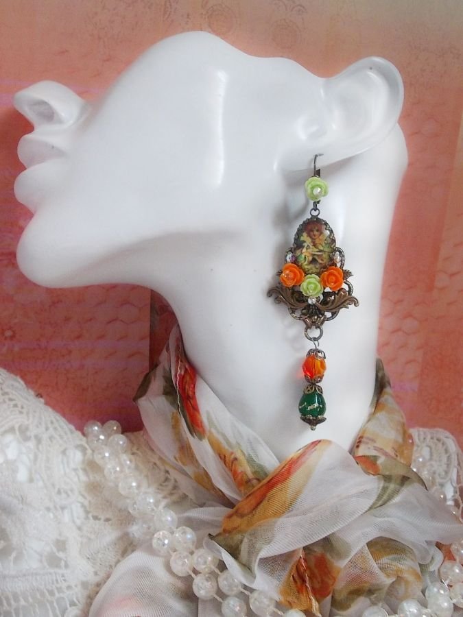 BO Fairy Aloes Pumpkin skapad med cabochoner av förstoringsglas, rosor av harts och kristaller.