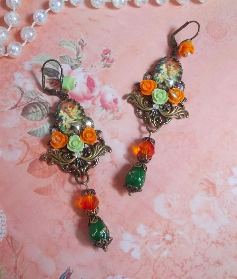 BO Fairy Aloes Pumpkin skapad med cabochoner av förstoringsglas, rosor av harts och kristaller.