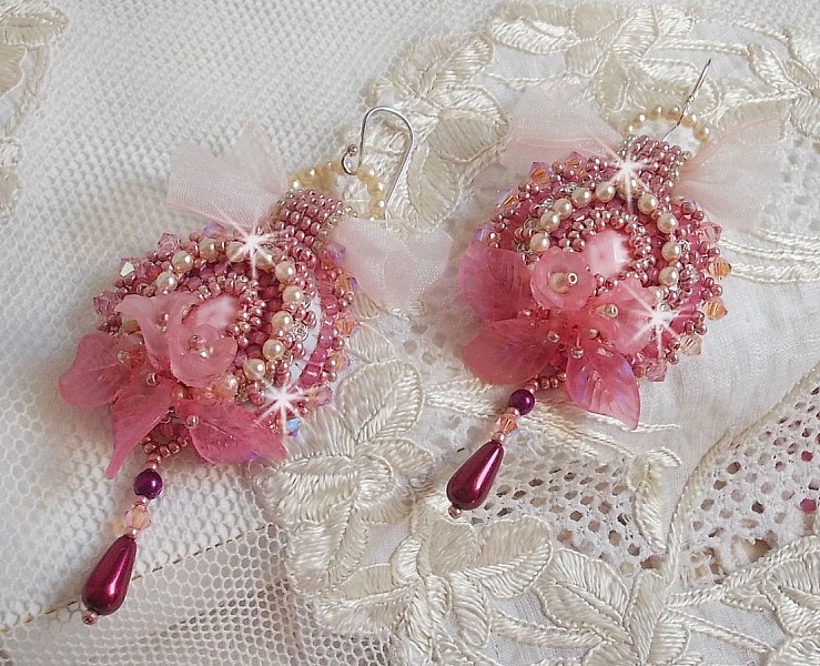 BO Magnolia avec de tr&egrave;s belles perles