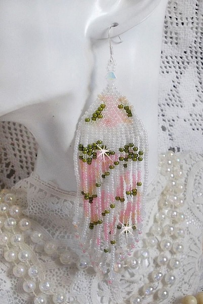 BO Matin Lumineux med japanska p&auml;rlor och Swarovski-kristaller