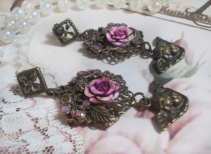 BO Secrets des Angelots skapad med rosor i harts, Angelot berlocker, tryck och kristaller