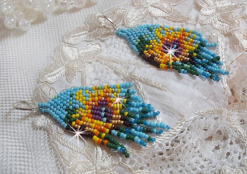 BO Solros skapad med v&aring;rf&auml;rgade stenar och silversvampar 925/1000