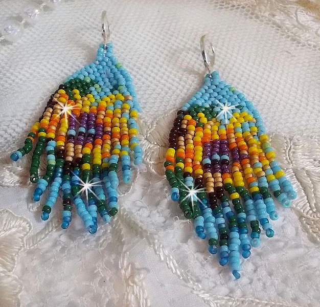 BO Solros skapad med v&aring;rf&auml;rgade stenar och silversvampar 925/1000