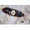 Sacred Black Armband broderat på en antik svart spets 