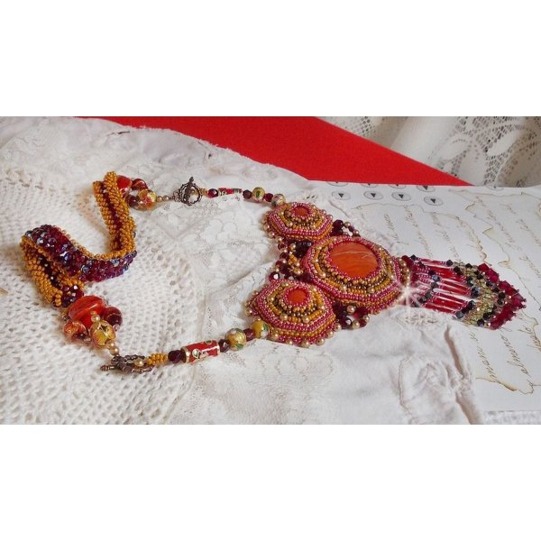 Red Jasper halsband med halvädelstenar Red Jasper med Swarovski-kristaller, cloisonnepärlor, Muranos och fröpärlor
