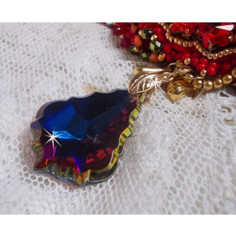 Mia Haute-Couture Barock/Vintage halsband broderat med Swarovski-kristaller, guldpläterat, pärlor av olika kvalitet