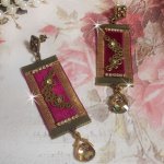 Vintage Arabesque BO skapad med Bordeaux flätor, Swarovski kristaller och vackra accessoarer. 