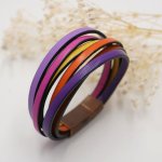 Manschettarmband i flera läderfärger i toniska färger