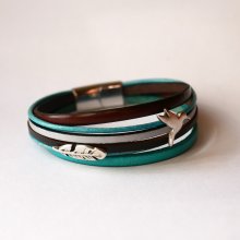 Manschettarmband i turkos och brunt multiläder med 2 silverpläterade öglor