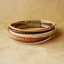 Manschettarmband i multiläder för kvinnor i beige toner