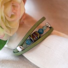 Armband med turkosgröna läder- och keramikpärlor för kvinnor att göra personligt 