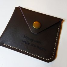 Kaffe läderpåse med graverad knapp