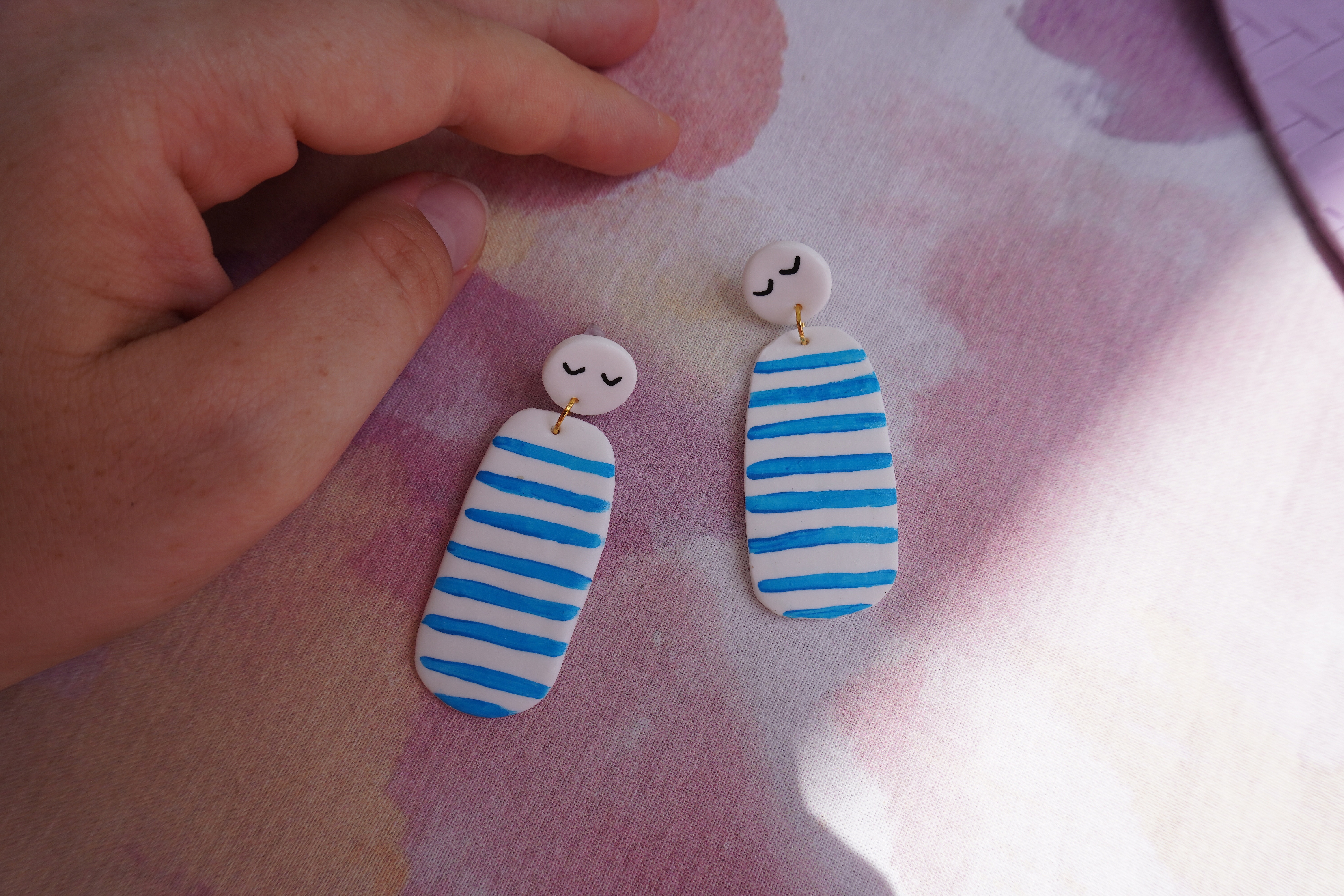 Boucles d'oreilles en argile polym&egrave;re Tige