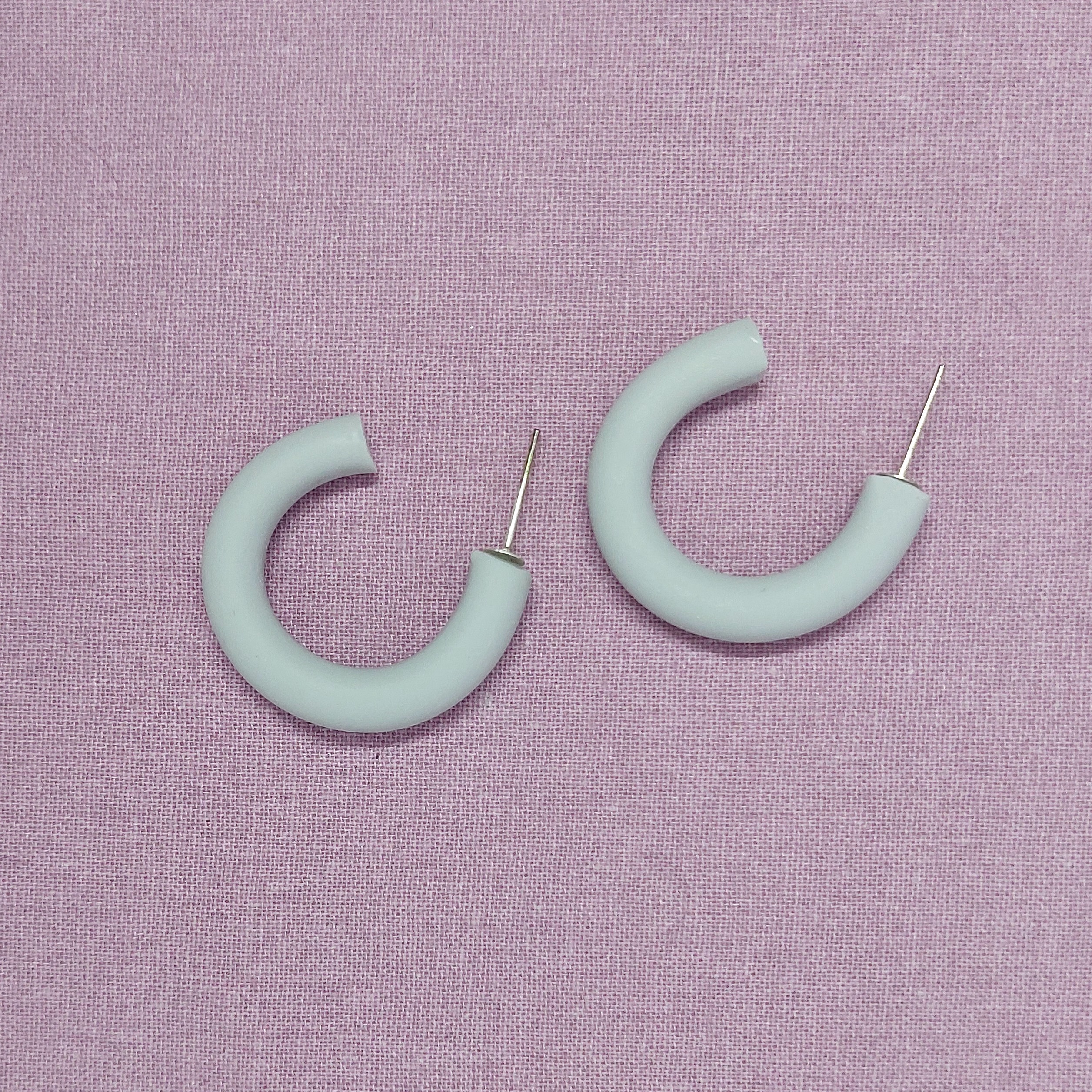 Cr&eacute;oles grises mat et unies